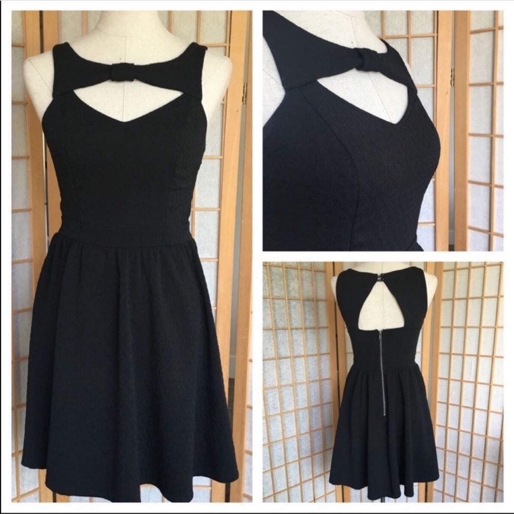 Material Girl Fit & Flare Black Knit Dress SZ L